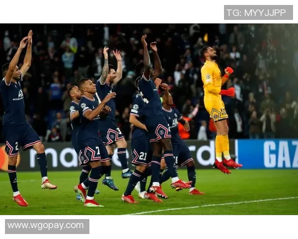 巴黎圣日耳曼憾失欧冠冠军，球队老将内马尔发表感言称要带领球队再次冲击胜利