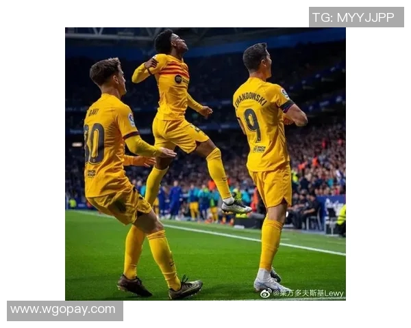 巴萨主场大胜，继续领跑西甲榜首的夺冠之路