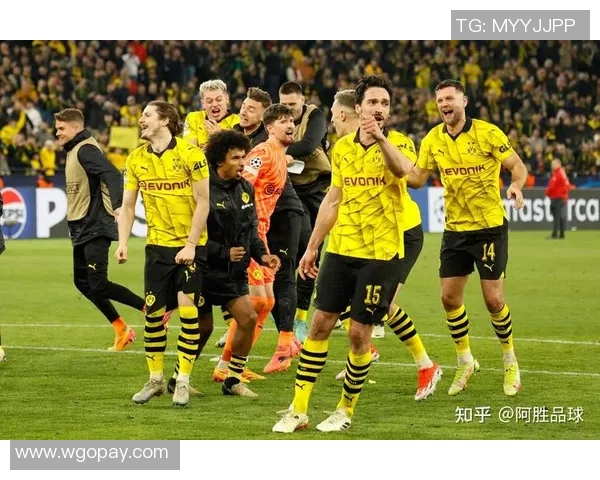 多特蒙德神勇发挥，大胜柏林赫塔，稳坐德甲榜首位置