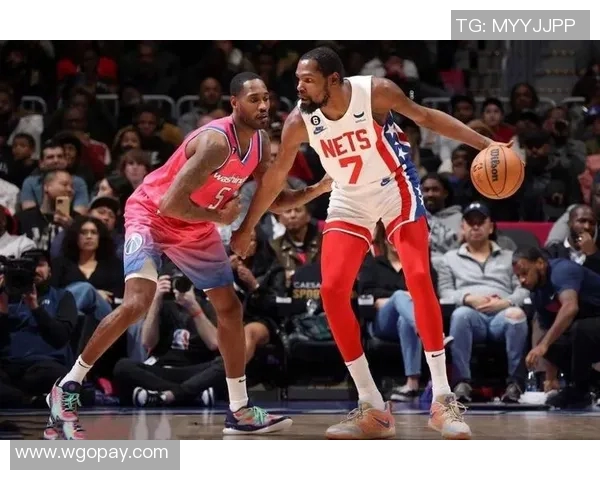 篮网大胜小牛，欧文砍下30分：完美诠释球队实力的巅峰之战