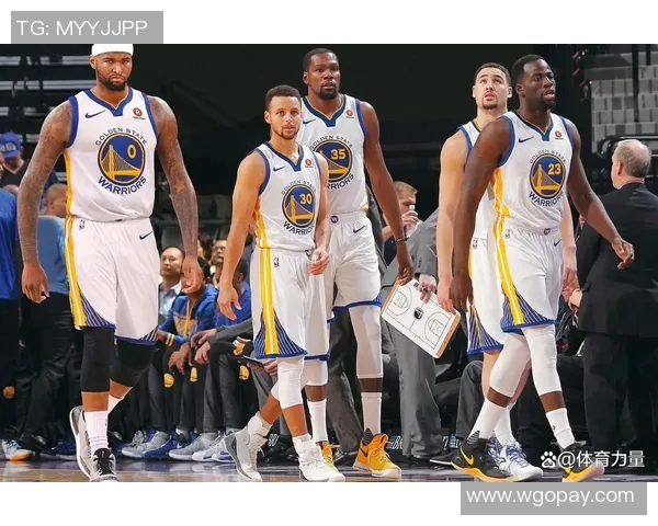 勇士主场惨败掘金，赛季开局不顺