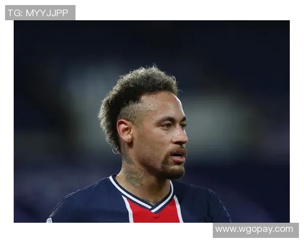 内马尔因伤将错过数周比赛巴黎圣日耳曼面临攻击线缺失困境 内马尔因伤将错过数周比赛巴黎圣日耳曼面临攻击线缺失困境