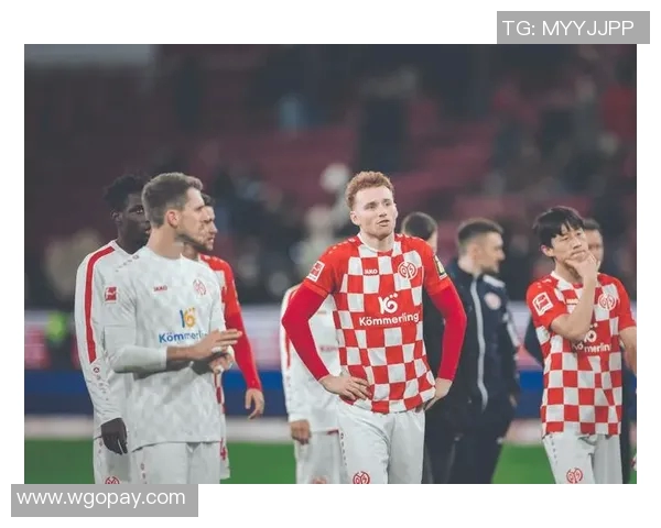 美因茨主场失利，德甲季初不顺：何去何从？