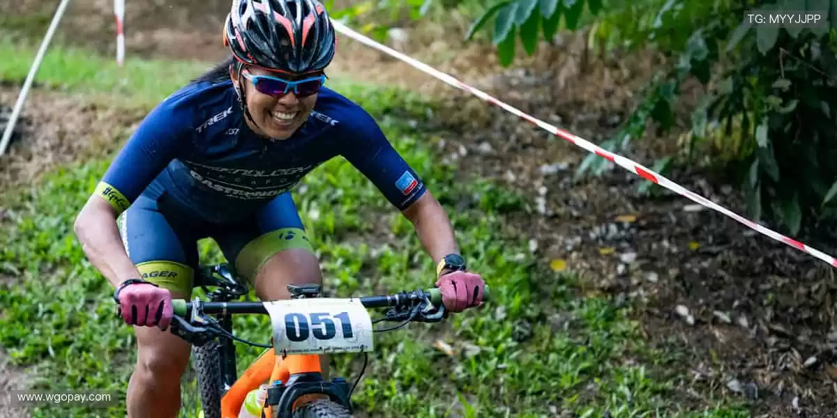 「突破极限,超越自我 —— 这里是体育精神的终极舞台!🔥报名参赛,书写你的传奇!」